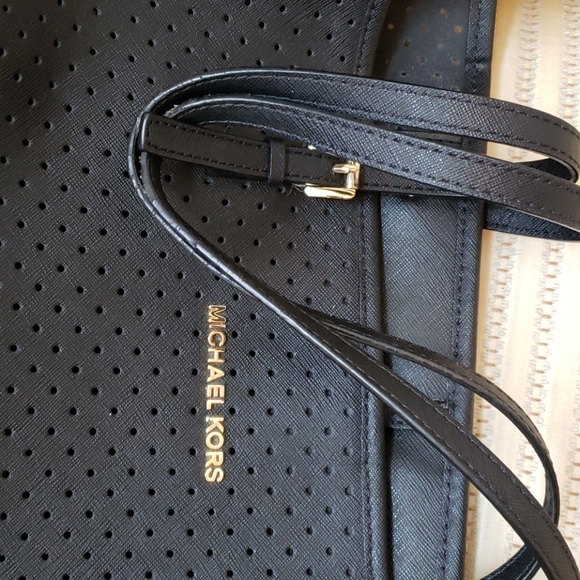 Michael Kors Perforated Leather Jet Set Tote HOST PICK! - Picture 6 of 11